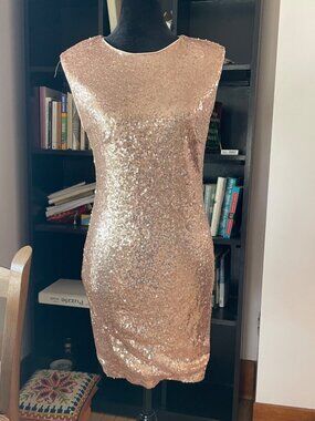 NWT Forever 21 Sequin Bodycon Mini Short Dress Gold Graduation Party Prom M Chic